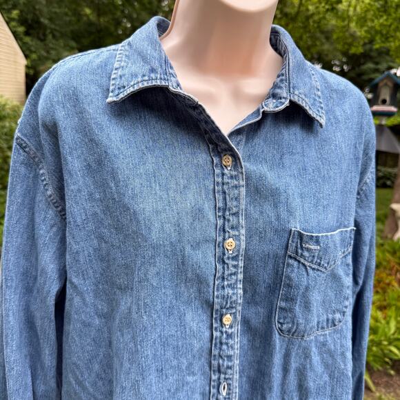 Sonoma | Large Denim Women’s Button Up - Picture 4 of 8